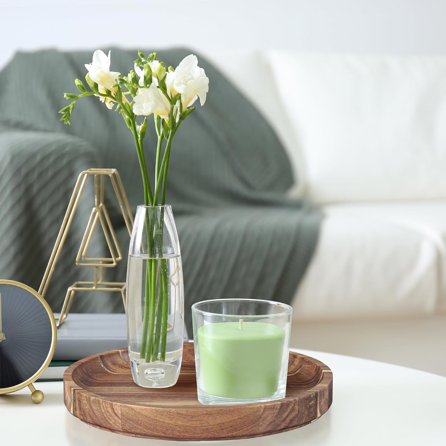 Rustic wooden tray centerpiece with candles and décor